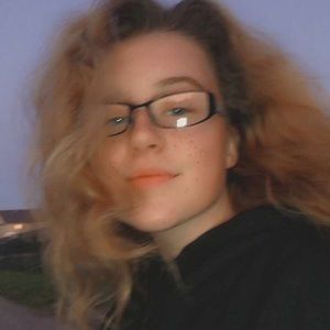 Meet your Posher, Veronique